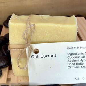 Oak Currant Goat Milk Soap Bar